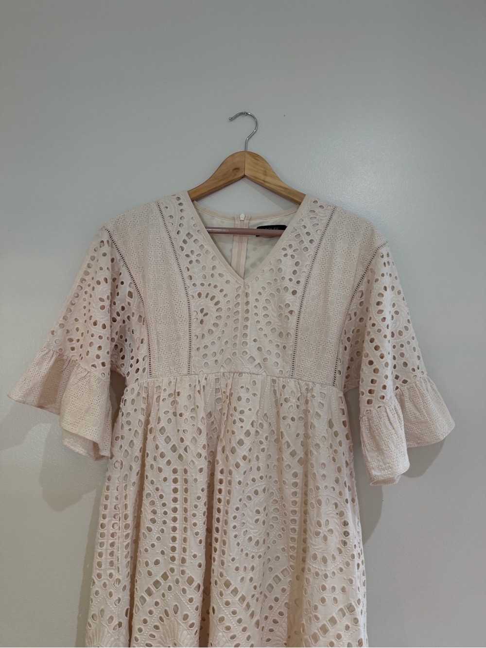 ROOLEE Falling for You Eyelet Dress Midi in Cream lined boho Size XS - Picture 4 of 14